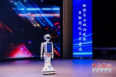 <b>术成长办事于学术立异取人文价值</b>